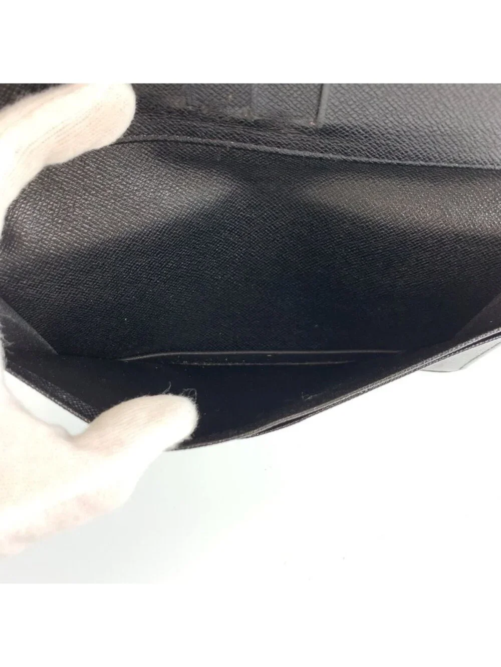Louis Vuitton Epi Porto Cartes Credit Noir Black Leather Wallet Billfold